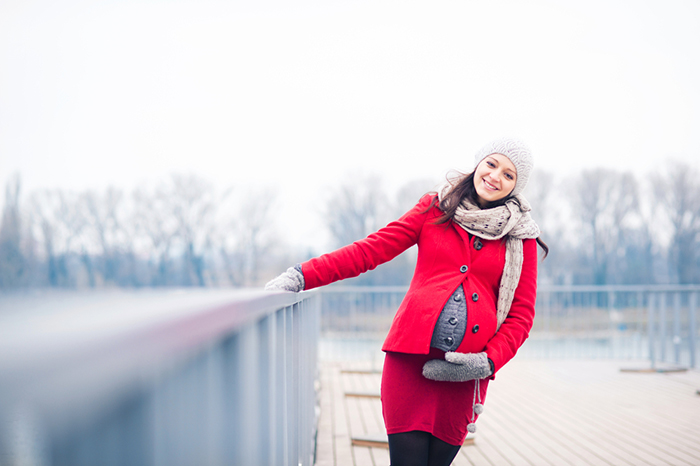 Future mom in winter () Future mom in winter